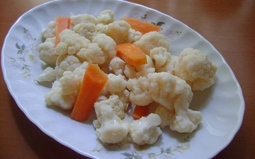 Karnabahar Turşusu Tarifi ve Malzemeleri